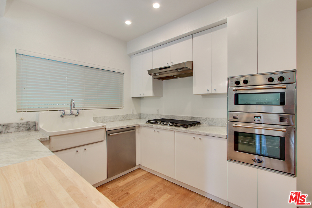 , 828 Westmount dr, West Hollywood , CA 90069 - 1