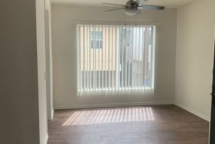 , 944 6TH st, Santa Monica, CA 90403 - 4