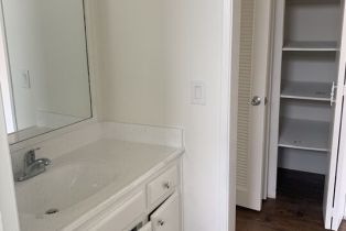 , 944 6TH st, Santa Monica, CA 90403 - 8