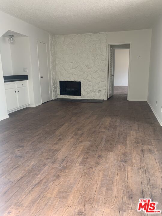 , 944 6TH st, Santa Monica, CA 90403 - 1