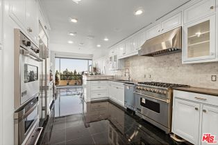 Condominium, 1 Century dr, Wilshire Corridor, CA 90067 - 5