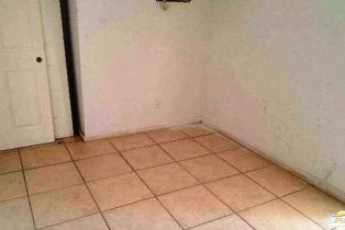 Single Family Residence, 9900 Palm dr, Desert Hot Springs, CA 92240 - 4