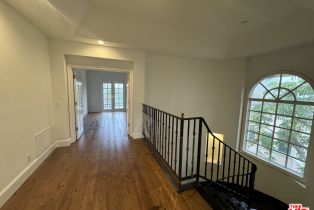 , 321 Palm dr, Beverly Hills, CA 90212 - 9