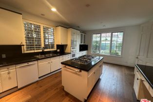 , 321 Palm dr, Beverly Hills, CA 90212 - 14