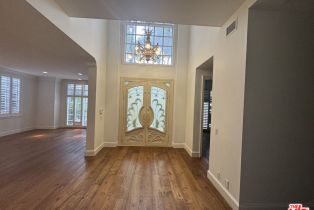 , 321 Palm dr, Beverly Hills, CA 90212 - 4