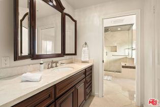 Single Family Residence, 16230 Meadowcrest rd, Sherman Oaks, CA 91403 - 11