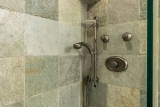 , 1131 Alta Loma rd, West Hollywood , CA 90069 - 13