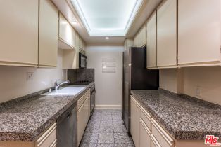 , 1131 Alta Loma rd, West Hollywood , CA 90069 - 8