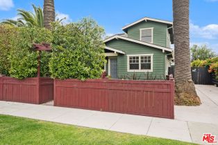 Single Family Residence, 2439 Glyndon ave, Venice, CA 90291 - 2