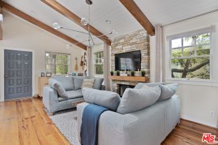 Single Family Residence, 2439 Glyndon ave, Venice, CA 90291 - 6