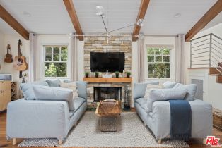 Single Family Residence, 2439 Glyndon ave, Venice, CA 90291 - 3