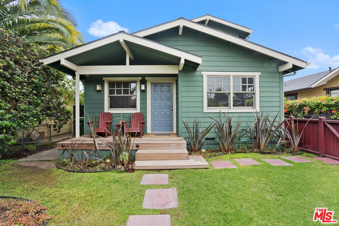 Single Family Residence, 2439 Glyndon ave, Venice, CA 90291 - 1