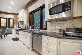 Single Family Residence, 18607 Cassandra st, Tarzana, CA 91356 - 20