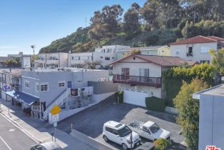 Residential Income, 153 Channel rd, Santa Monica, CA 90402 - 24