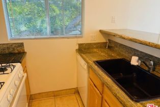 , 533 Brooks ave, Venice, CA 90291 - 3