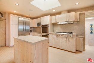 , 27004 PACIFIC COAST hwy, Malibu, CA 90265 - 7