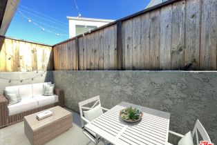 Residential Income, 1807 Oak st, Santa Monica, CA 90405 - 5