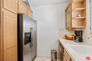 , 757 OCEAN ave, Santa Monica, CA 90402 - 5