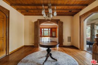 Single Family Residence, 1017 Ridgedale dr, Beverly Hills, CA 90210 - 4