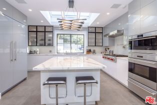 Single Family Residence, 9620 Cedarbrook dr, Beverly Hills, CA 90210 - 12