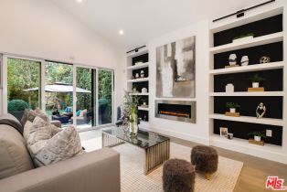 Single Family Residence, 15122 Morrison st, Sherman Oaks, CA 91403 - 5