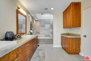 Single Family Residence, 4822 Queen Victoria rd, Woodland Hills, CA 91364 - 51