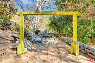 Single Family Residence, 4822 Queen Victoria rd, Woodland Hills, CA 91364 - 68