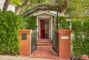 Single Family Residence, 9720 Yoakum dr, Beverly Hills, CA 90210 - 2