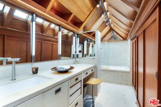 Single Family Residence, 133 Ocean Park blvd, Santa Monica, CA 90405 - 23