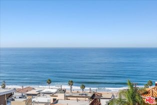 Single Family Residence, 4113   Crest Dr, Manhattan Beach, CA  Manhattan Beach, CA 90266