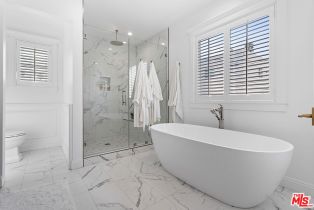 Single Family Residence, 5235 Sylmar ave, Sherman Oaks, CA 91401 - 37