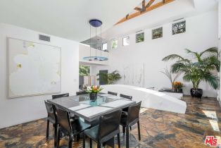 Single Family Residence, 255 Bentley ave, Westwood, CA 90049 - 4