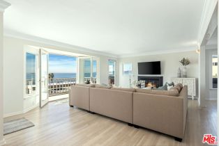 Townhouse, 2407 Bayview dr, Manhattan Beach, CA 90266 - 4