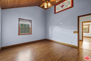 Single Family Residence, 22651 Calvert st, Woodland Hills, CA 91367 - 21