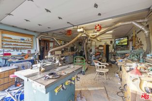 Single Family Residence, 22651 Calvert st, Woodland Hills, CA 91367 - 48