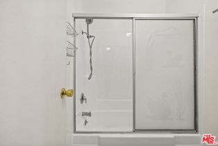 Condominium, 5460 White Oak ave, Encino, CA 91316 - 11