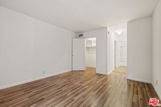 Condominium, 5460 White Oak ave, Encino, CA 91316 - 9