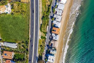 , 27136 Sea Vista, Malibu, CA 90265 - 11