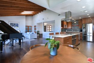 Single Family Residence, 3609 Berry dr, Studio City, CA 91604 - 10