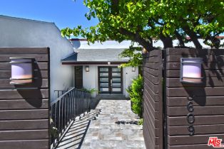 Single Family Residence, 3609 Berry dr, Studio City, CA 91604 - 3