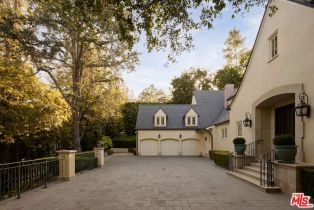 Single Family Residence, 10301 Strathmore dr, Westwood, CA 90024 - 18