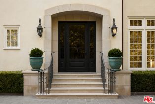 Single Family Residence, 10301 Strathmore dr, Westwood, CA 90024 - 2