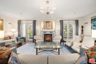 Single Family Residence, 10301 Strathmore dr, Westwood, CA 90024 - 5