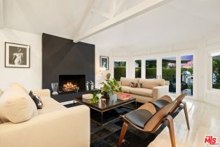 , 3063 Deep Canyon dr, Beverly Hills, CA 90210 - 4