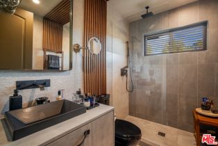 Single Family Residence, 25029 Abercrombie ln, Calabasas, CA 91302 - 29