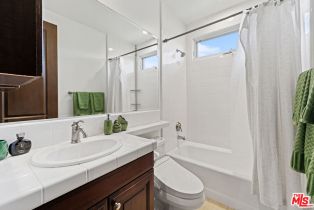 Single Family Residence, 435 Woodbluff rd, Calabasas, CA 91302 - 41