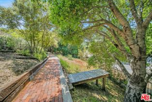 Single Family Residence, 435 Woodbluff rd, Calabasas, CA 91302 - 36