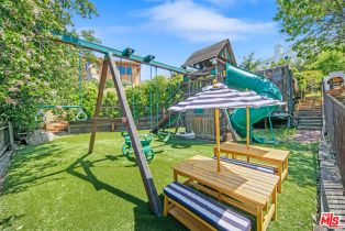 Single Family Residence, 435 Woodbluff rd, Calabasas, CA 91302 - 34