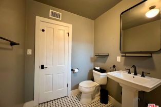 , 16446 Moorpark st, Encino, CA 91436 - 61