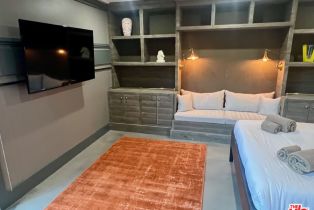 , 16446 Moorpark st, Encino, CA 91436 - 45